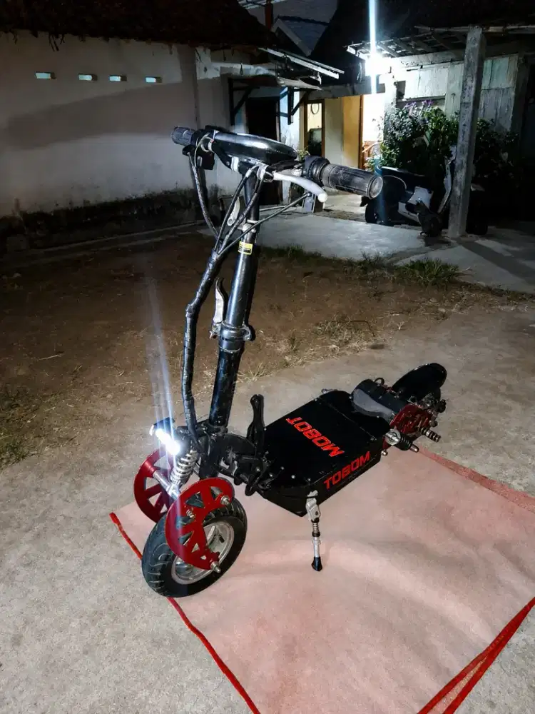 Elektrik Scooter mobot istimewa