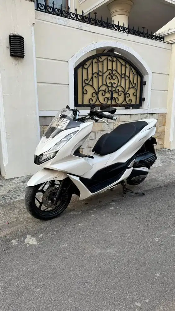 km 24 rb pcx 160 2022 istimewa