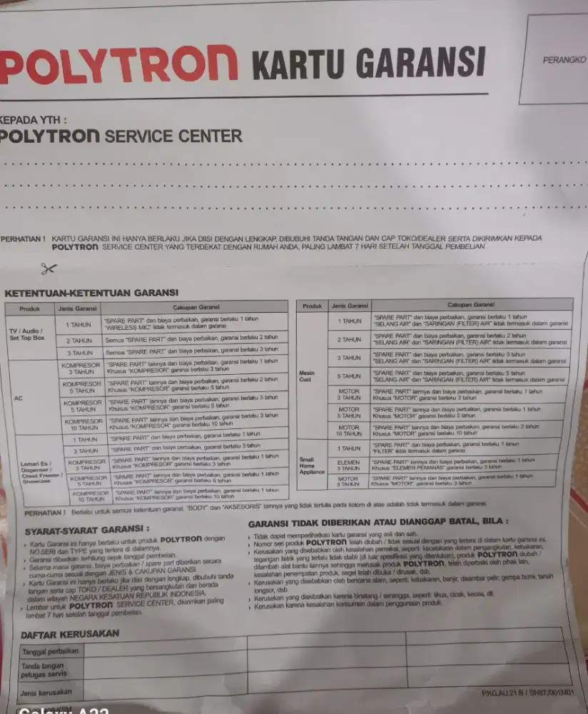 Kulkas Polytron Inverter 2 pintu warna hitam. Kondisi masi sangat bgus