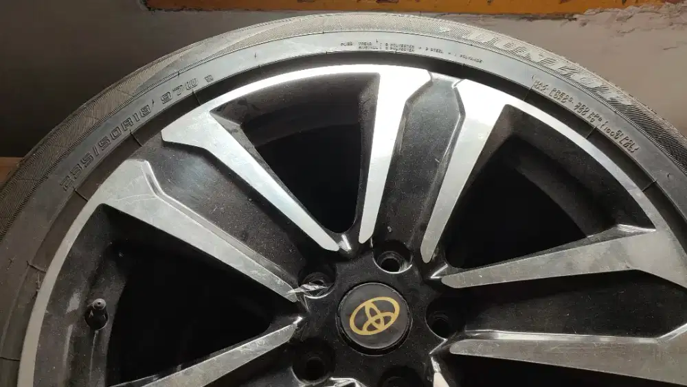 Dijual BU Velg & ban CRV ( bisa u T Reborn )