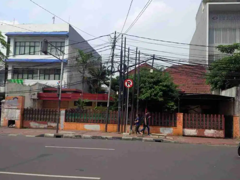 RUMAH KOMERSIAL MENTENG PROKLAMASI