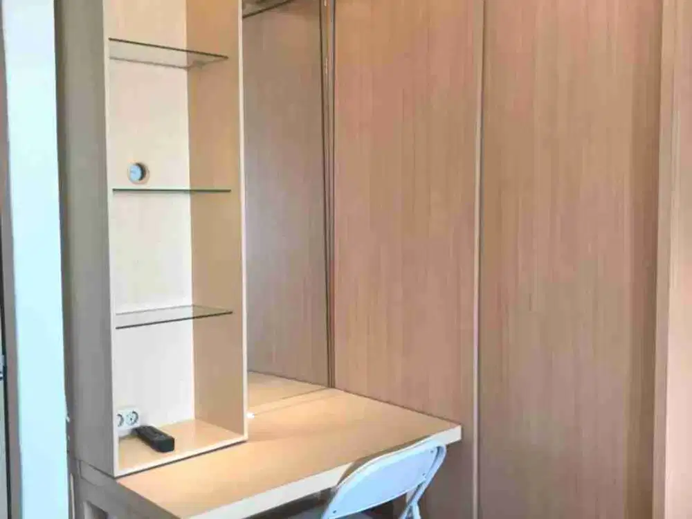 Disewakan murah apartemen Educity tower stamford Studio full furnis ada mesin cuci