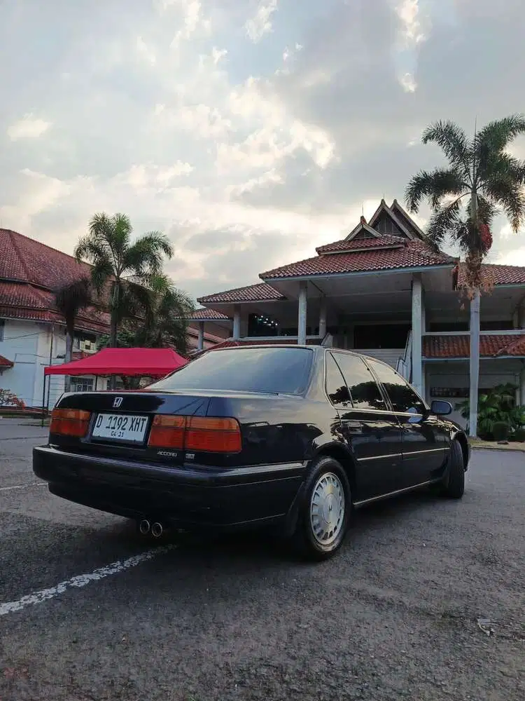 Accord Maestro 1990 Istimewa