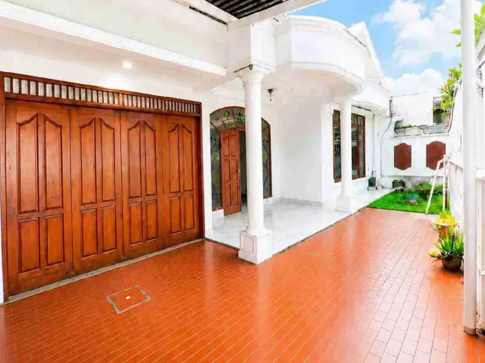DIJUAL RUMAH LUAS DI PONDOK PINANG, KEBAYORAN LAMA JAKARTA SELATAN