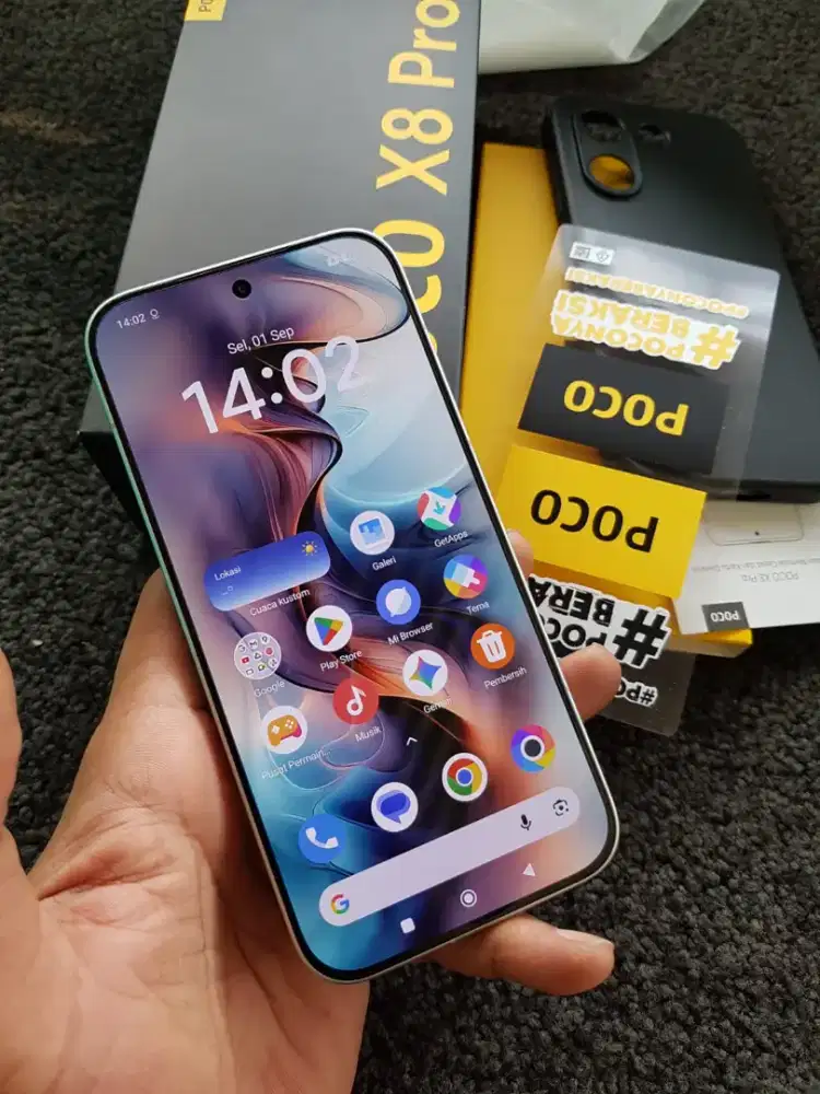 Poco X8 pro 5g NFc ram 12+12/512 mulus fulset