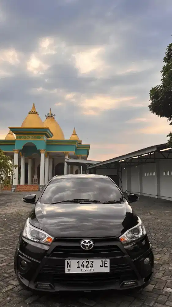 Toyota yaris TRD 2015