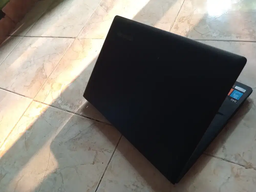 Dijual laptop lenovo Bu