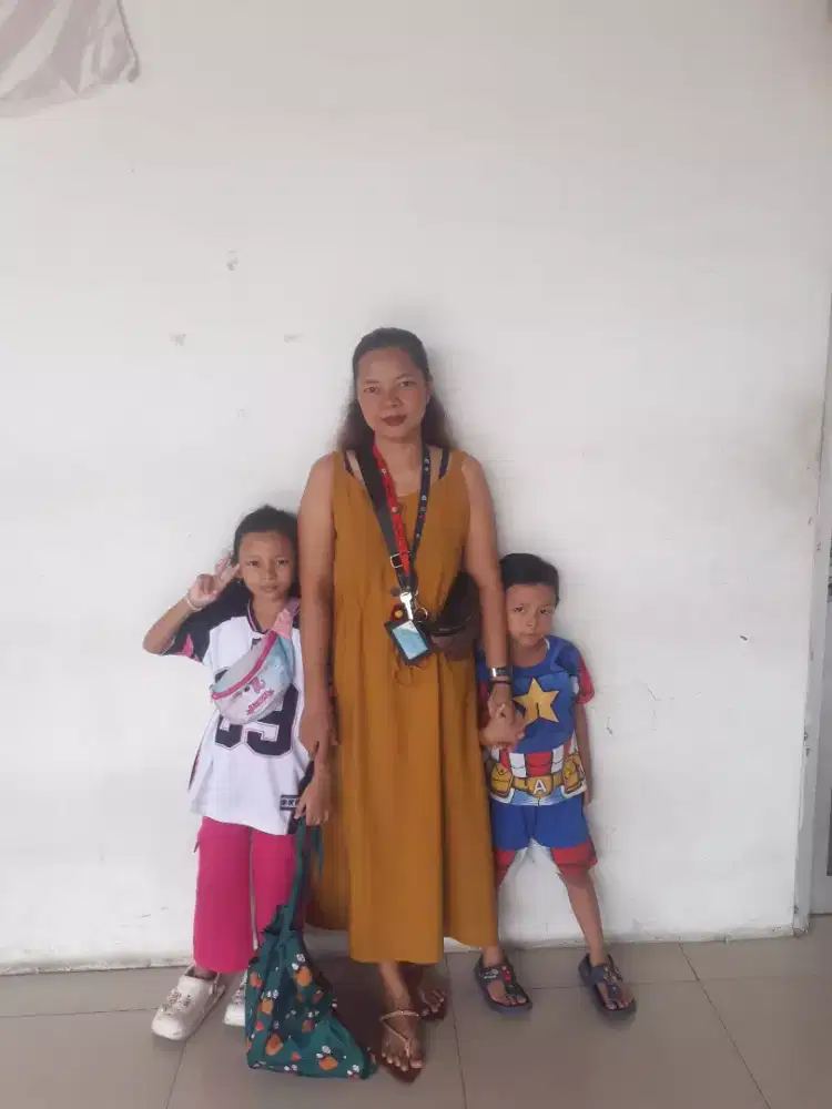 Cari kerjaan yg bisa bawa anak.