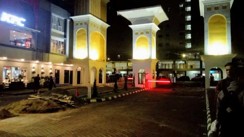 Disewakan Kios / Tempat Usaha Gateway Cicadas Bandung