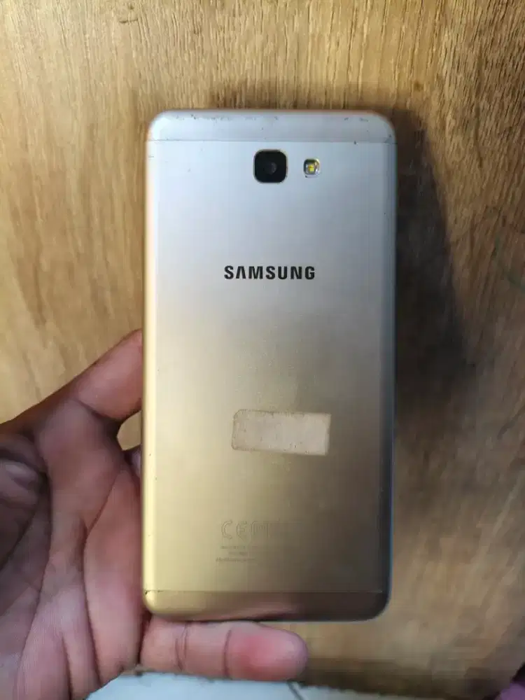 Samsung J7 Prime 3/32GB Normal Segel Siap Pake