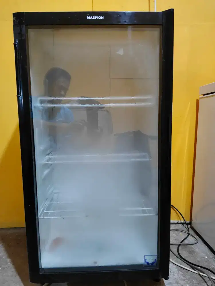 Showcase / Pendingin Maspion
