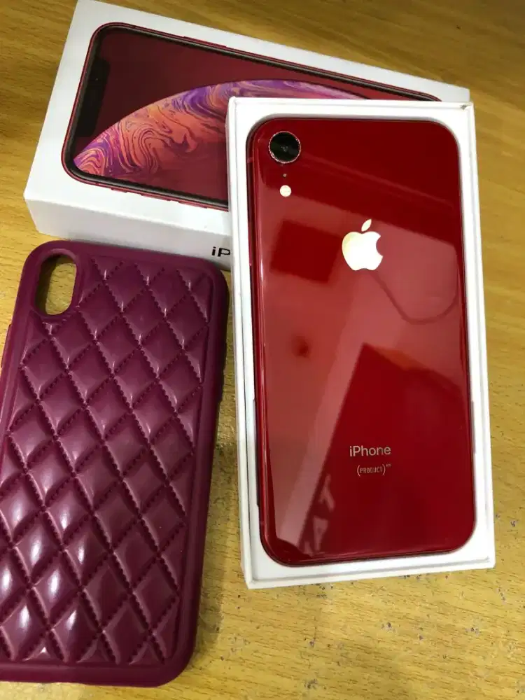 Iphone xr 64gb ibox 
Hb 77% ori