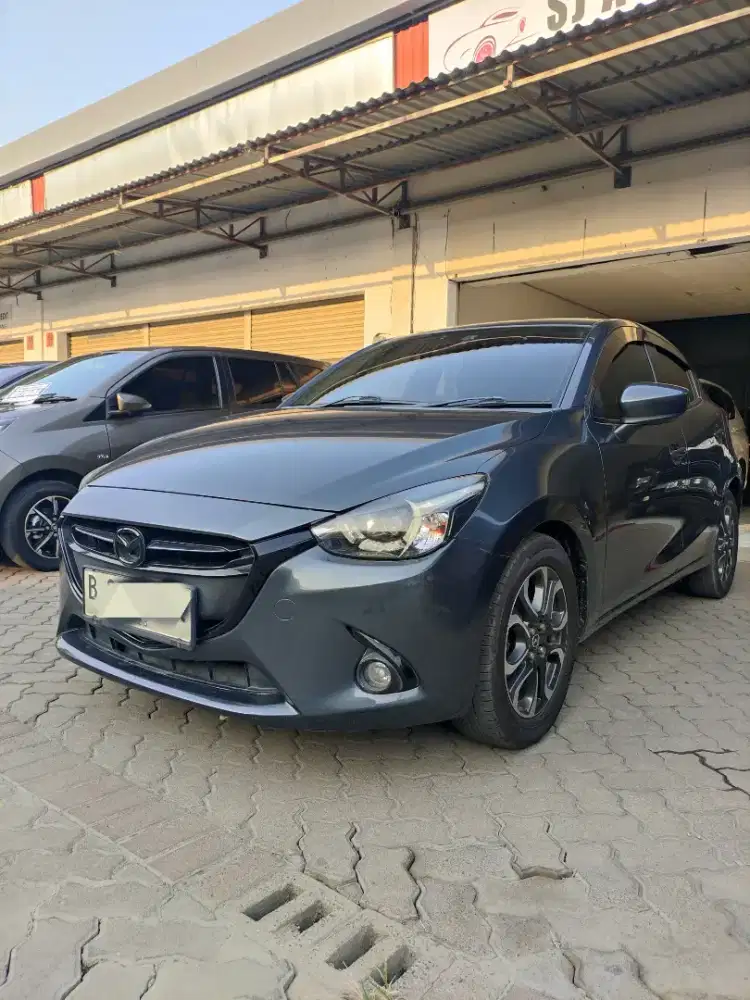 MURAH BANGET! Mazda 2 GT Sky Activ 2015 TERAWAT BANGET