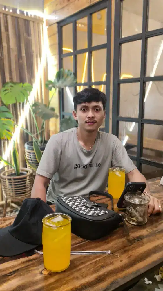Barangkali ada loker