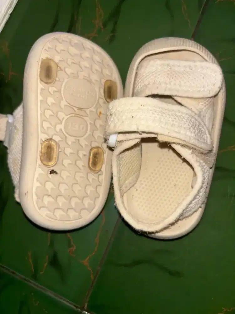 Jual borongan sepatu dan sandal