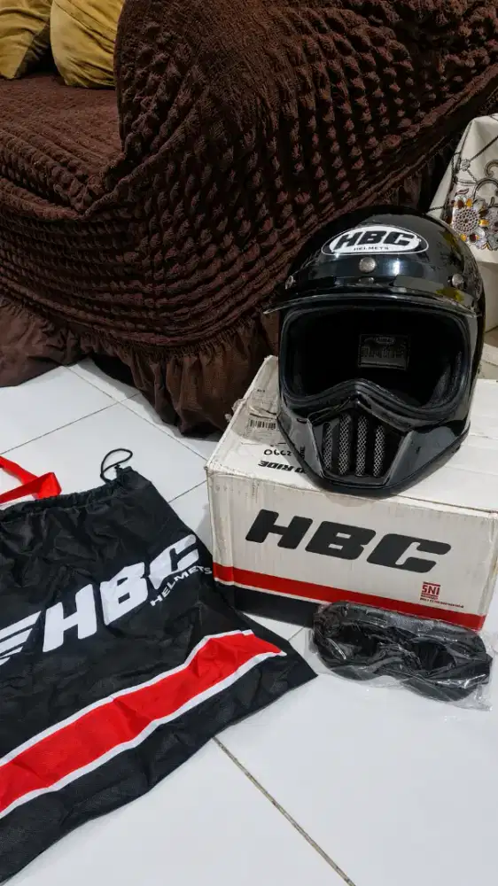 HELM HBC CAKIL RETRO FULL FACE SNI