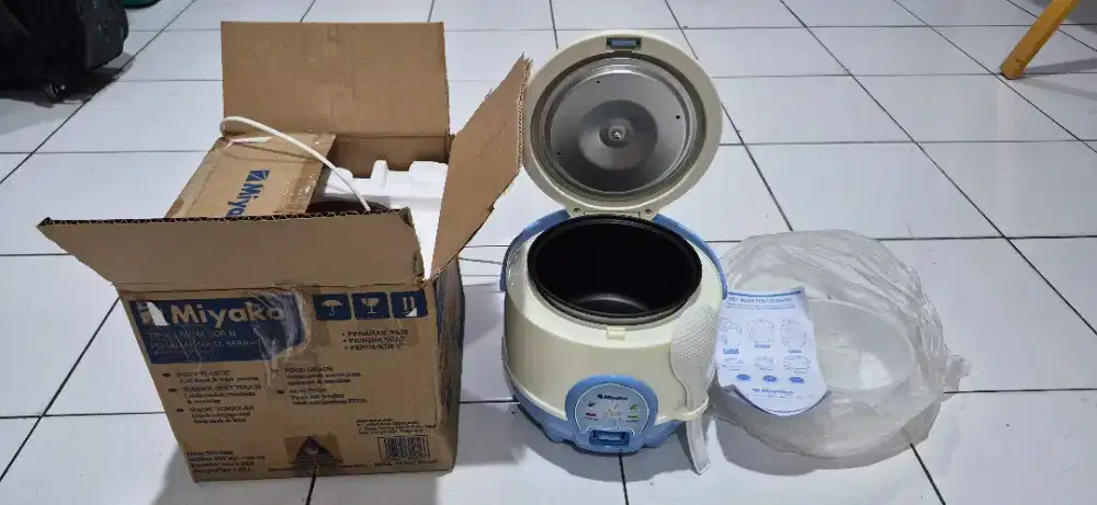 Dijual Rice Cooker Miyako