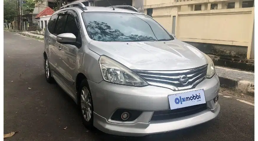 TDP 6, JT Nissan Grand livina 1.5 XV Bensin-AT Silver 2015
