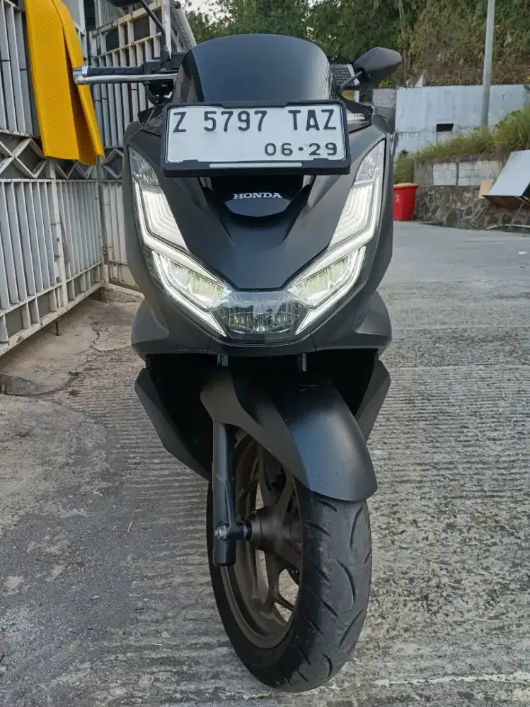Honda PCX 160 ABS 2024, Low KM 6ribu, service record, Langka