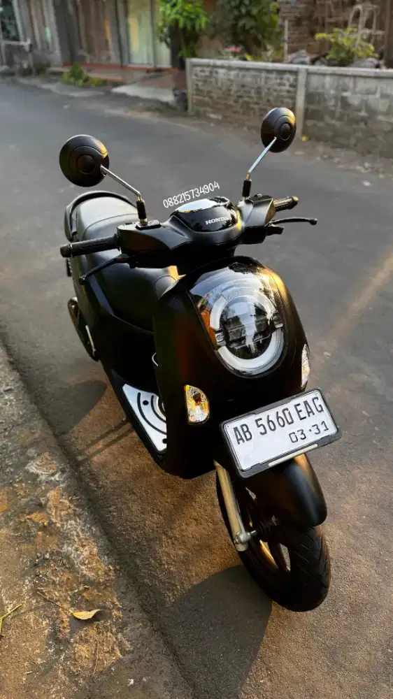 Scoopy Prestige 2026, Keyless iss (tipe tertinggi)