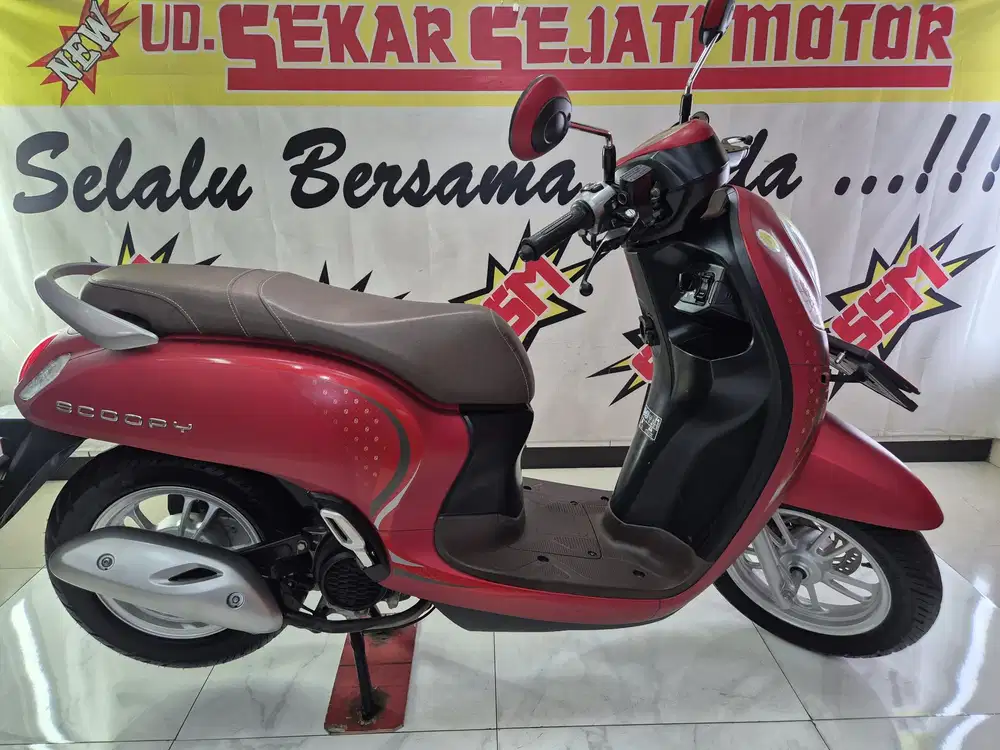 New Scoopy Stylist keyless ready