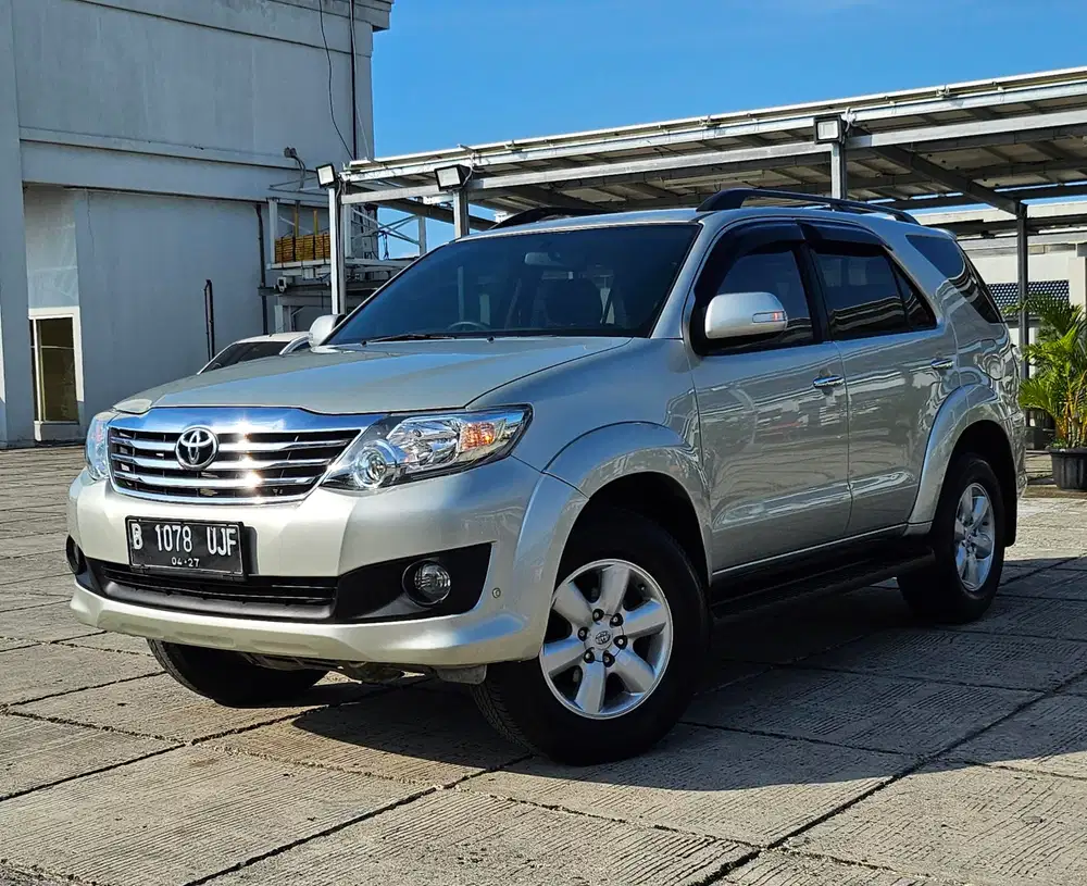 TOYOTA FORTUNER 2,5 G 2012 AT, Diesel