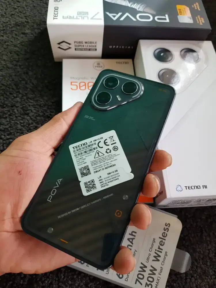 Tecno pova 7 ultra 5g NFc ram 12+12/256 gaming phone.. Cakep fulset
