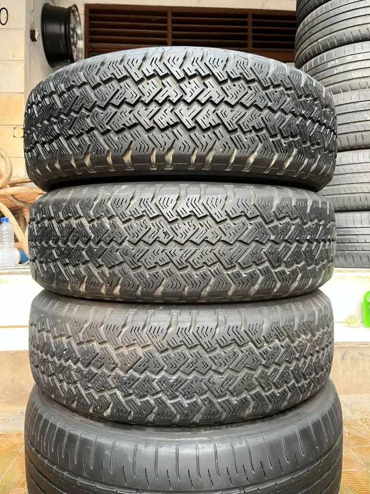Ban Dunlop SP Qualifirer 205 70 r15 3Pcs
