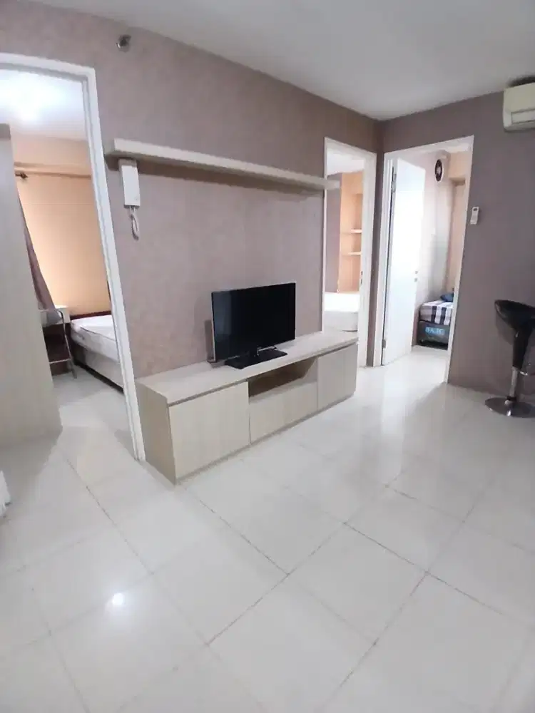UNIT SEWA 3BR FULLFURNISH APARTEMEN BASSURA CITY