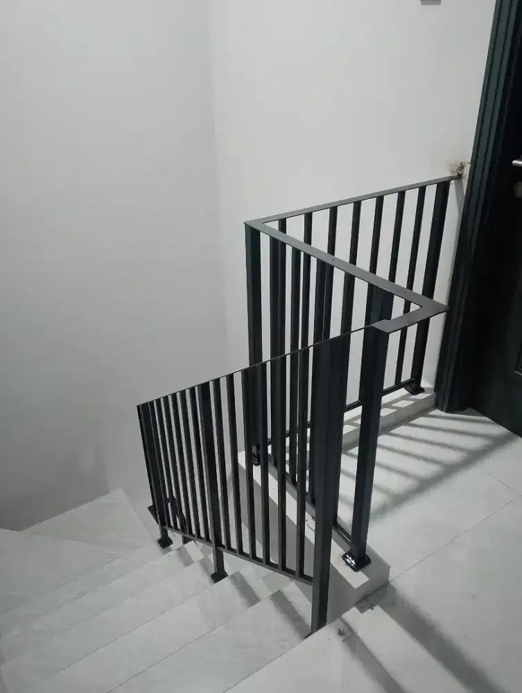 Terima pesanan pintu pagar,tralis, kanopi,Dll