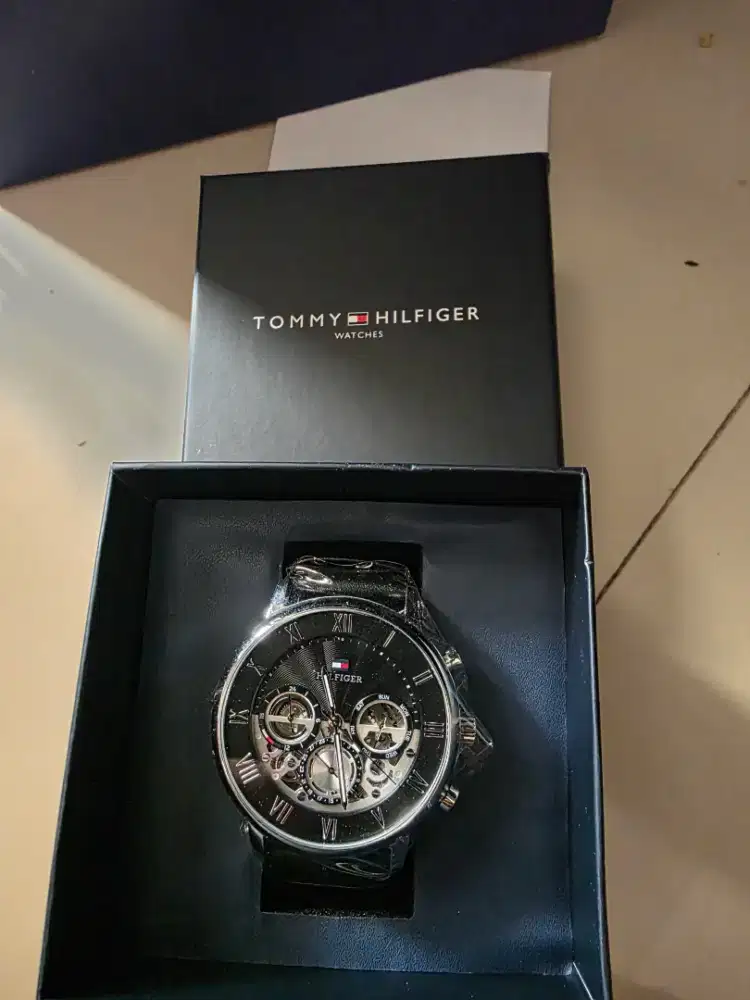 Tommy Hilfiger Legend Black