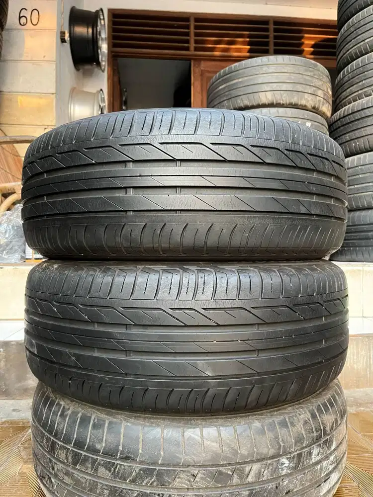 Ban Bridgestone Turanza T001 RFT 225 50 r18 2Pcs