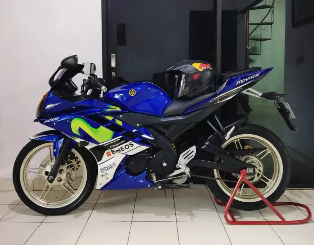 Yamaha R15 2016 se