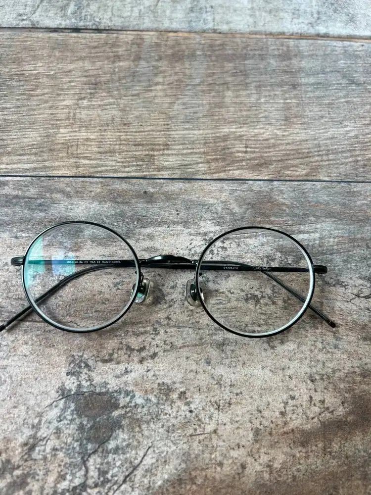 Frame Owndays lensa bulat