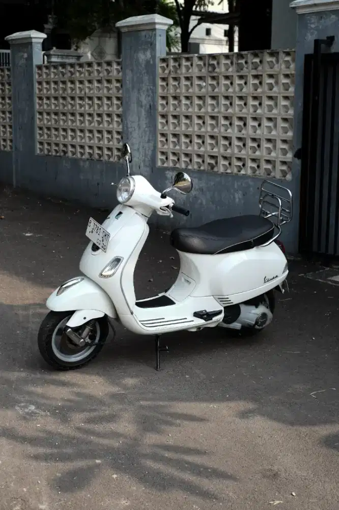 VESPA LX 150 3VIE 2013 TERMURAH BERGARANSI