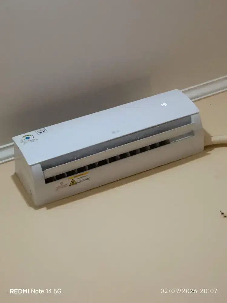 AC LG 1/2 pk pembelian tahun 2025