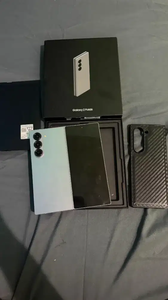 Samsung fold 6 12/256gb sein