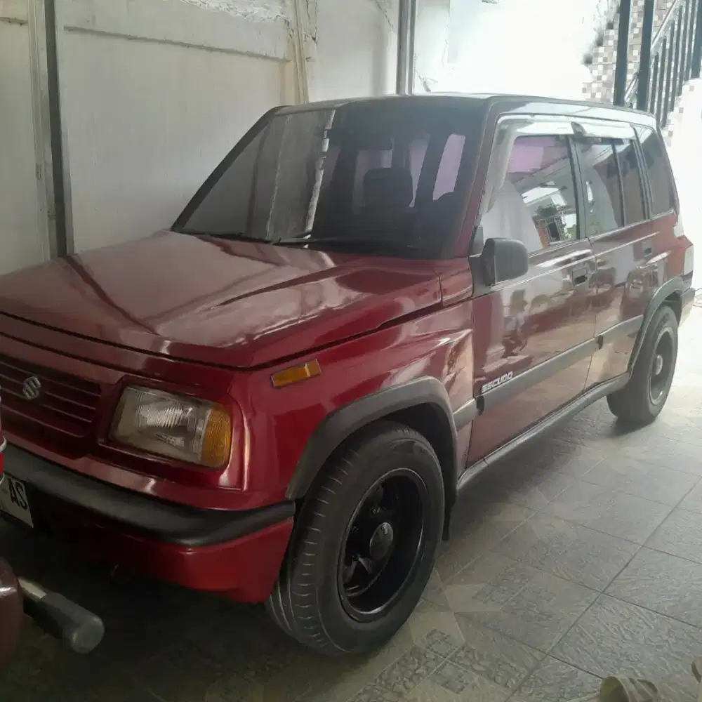 Suzuki Escudo JLX 96