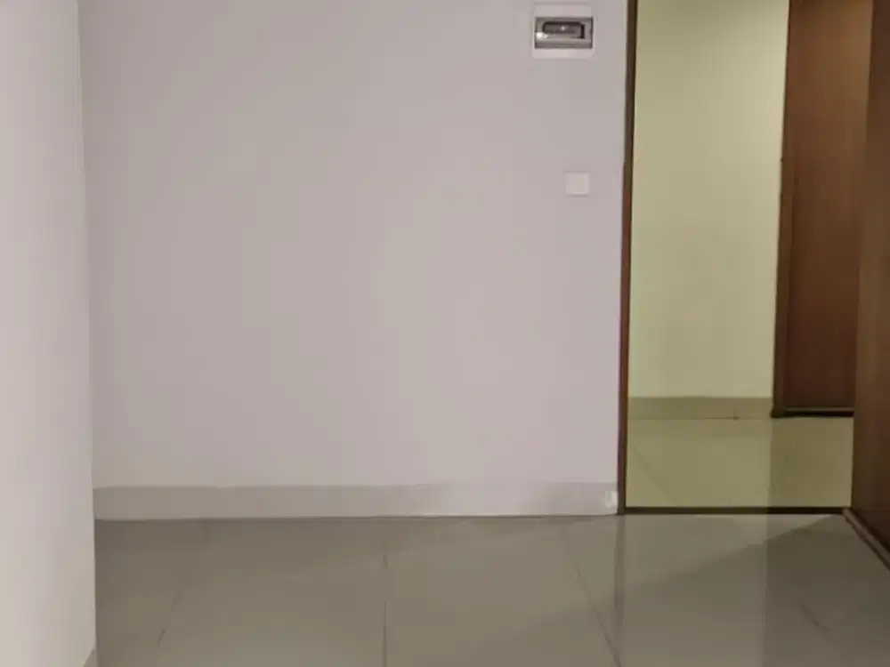 Disewakan Apartemen Oak Tower A lantai 6 Unfurnish Akses Dekat Dengan Transportasi Umum Pulo Gadung