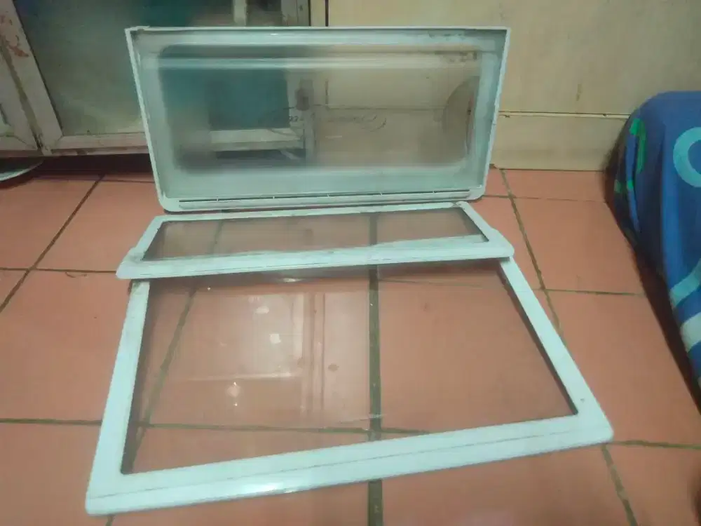 Rak dn tutup Plizer Politron