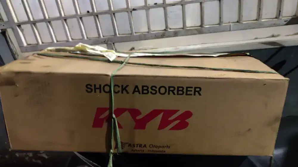 Shock shockbreaker mitsubishi xpander