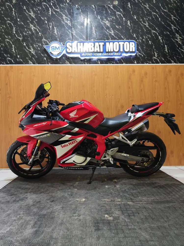 HONDA CBR 250 RR TH 2017