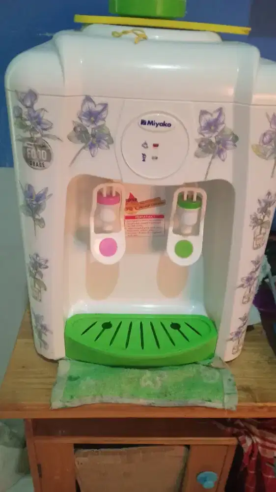 Dispenser Miyako