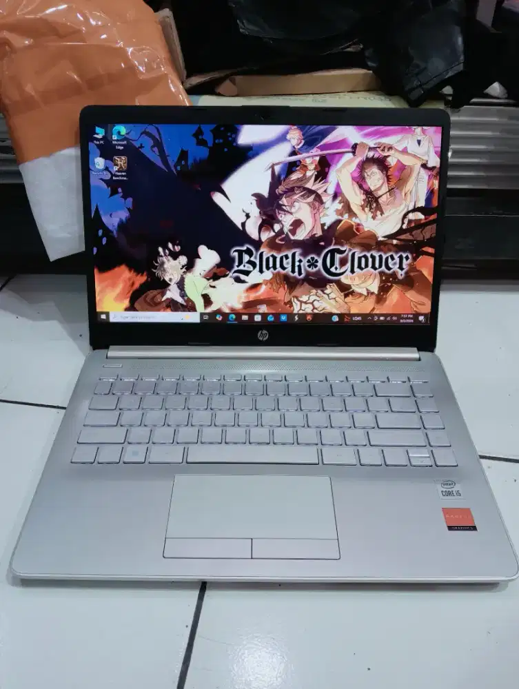 laptop HP 14s-cf3xxx/Intel (R) Core(TM) i5-1035G1/RAM 8GB/SSD 512GB