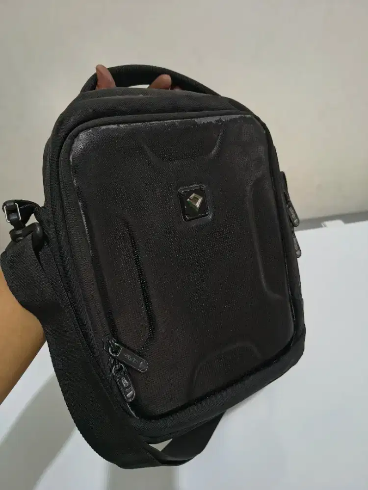 Tas Slempang Bodypack