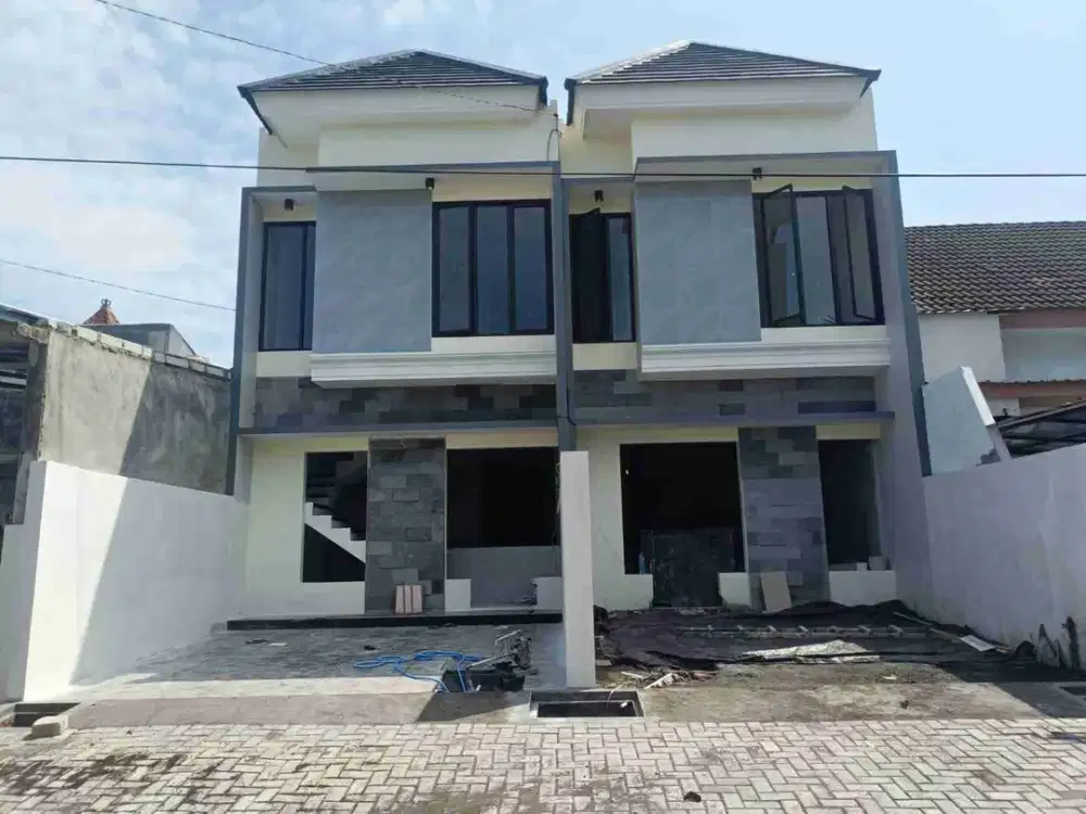 2 Unit Rumah Baru 2 Lantai siap Huni di Perum Gunung Anyar Emas, Sby Timur