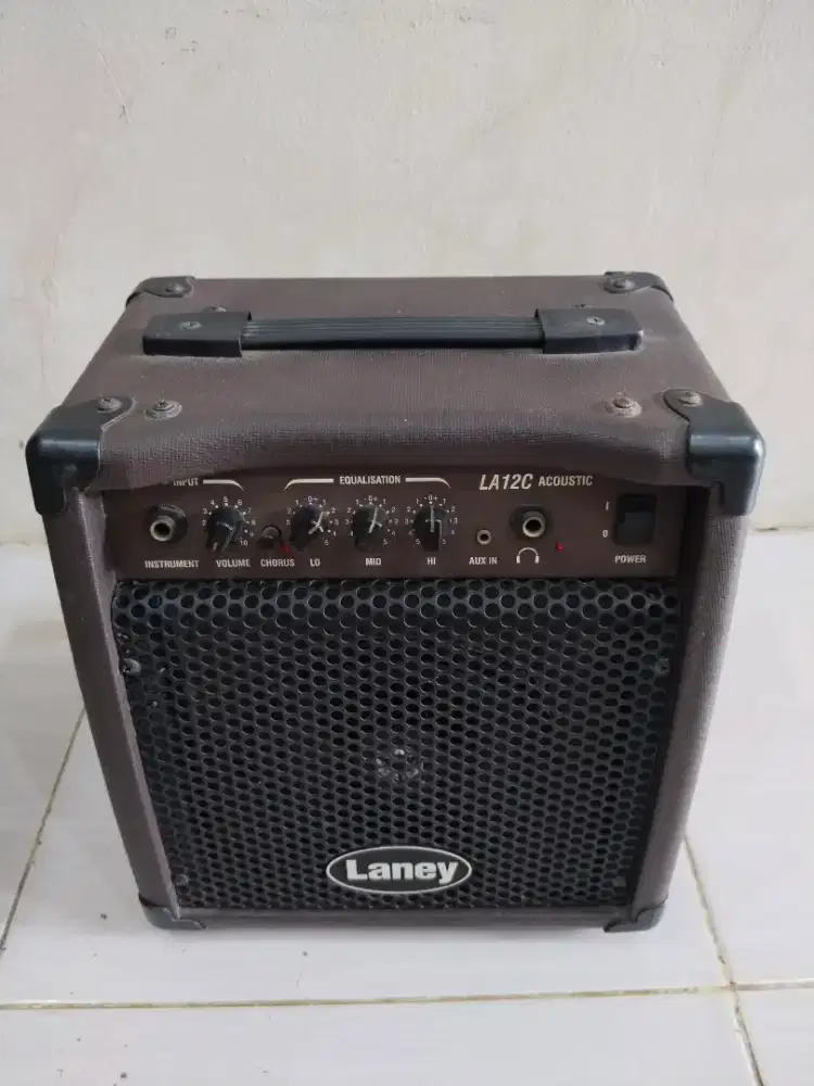 Ampli gitar laney la12c