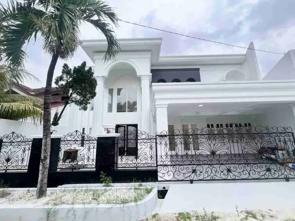 Dijual rumah mewah di Eramas 2000 Jakarta Timur siap huni