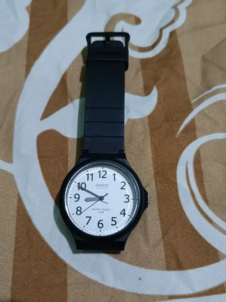Jam Tangan Casio MW-240-7BVDF