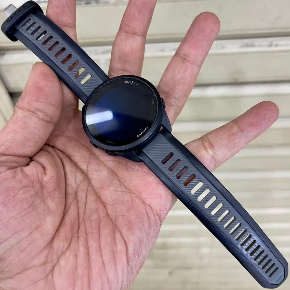 Smart watch garmin forerunner 165 resmi fullset original 2 tahun TAM